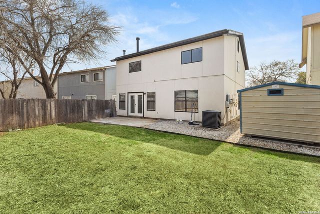 6823 Cypress Mist Dr, Converse, TX 78109