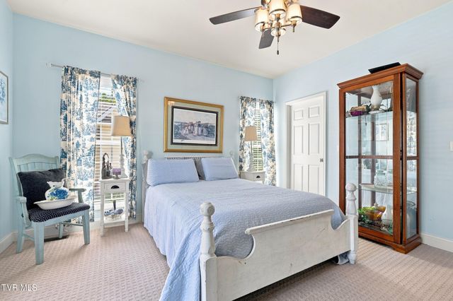 2120 Saint Erics Court, Kingsport, TN 37660