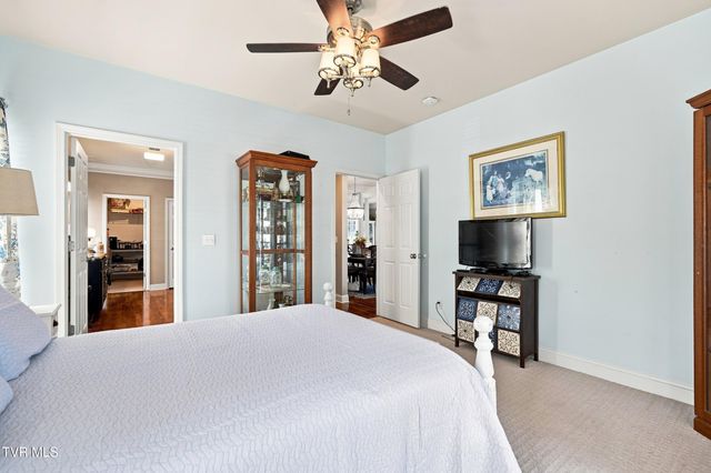 2120 Saint Erics Court, Kingsport, TN 37660