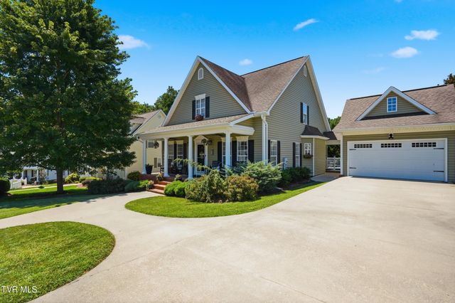 2120 Saint Erics Court, Kingsport, TN 37660
