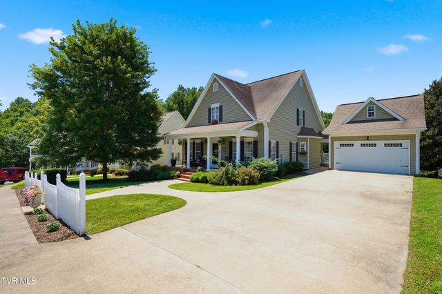2120 Saint Erics Court, Kingsport, TN 37660
