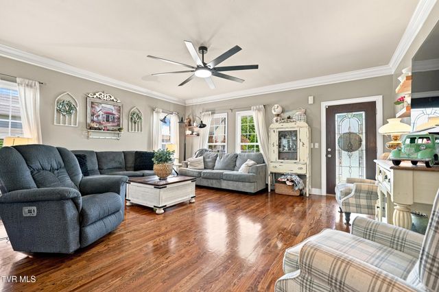 2120 Saint Erics Court, Kingsport, TN 37660