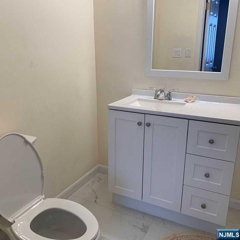 26 Linwood Avenue, Cresskill, NJ 07626