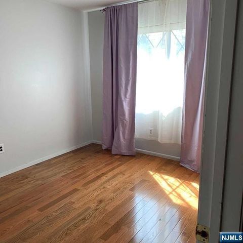 26 Linwood Avenue, Cresskill, NJ 07626