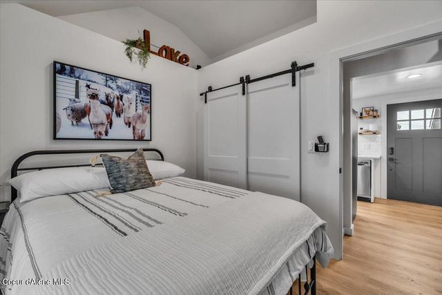 302 W LINDEN AVE, Coeur D'alene, ID 83814