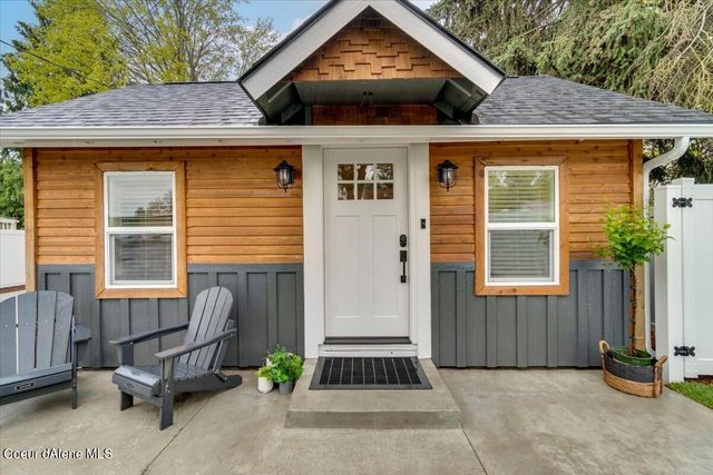 302 W LINDEN AVE, Coeur D'alene, ID 83814