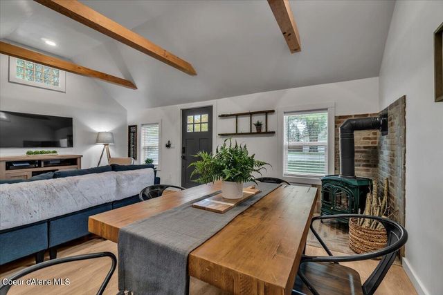 302 W LINDEN AVE, Coeur D'alene, ID 83814