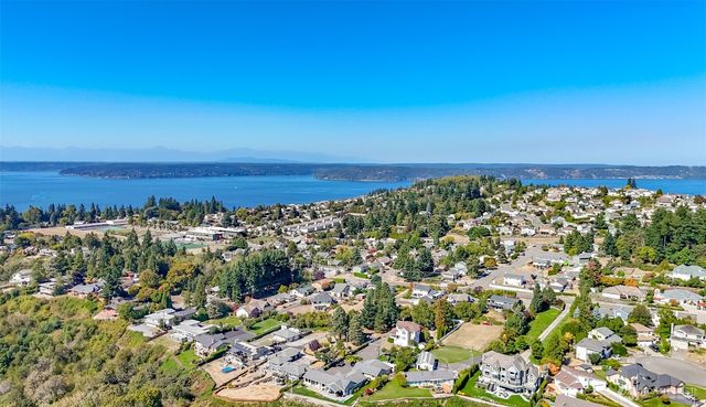 4516 Browns Point Boulevard NE, Tacoma, WA 98422
