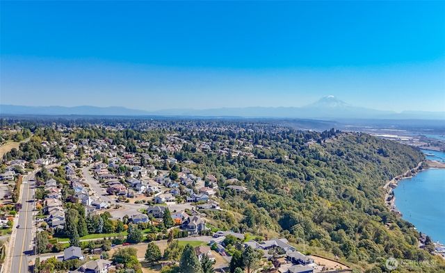 4516 Browns Point Boulevard NE, Tacoma, WA 98422