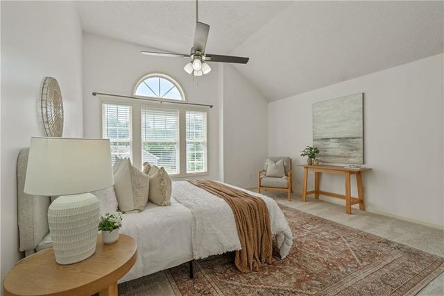 3856 SW Windsong Drive, Lee's Summit, MO 64082