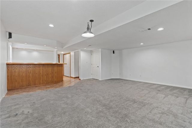 3856 SW Windsong Drive, Lee's Summit, MO 64082