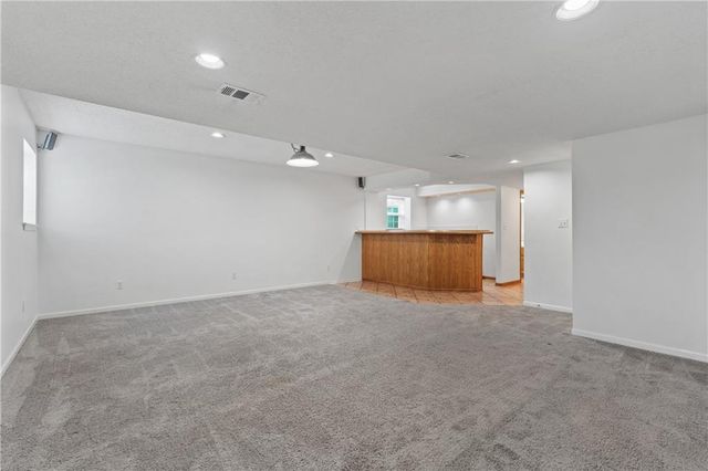 3856 SW Windsong Drive, Lee's Summit, MO 64082