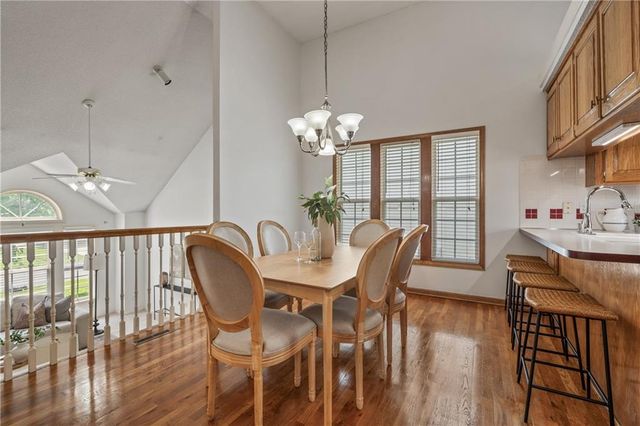 3856 SW Windsong Drive, Lee's Summit, MO 64082