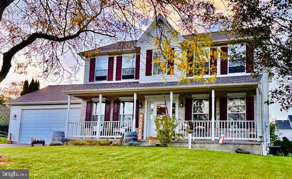 140 LANTERN LN, Stewartstown, PA 17363