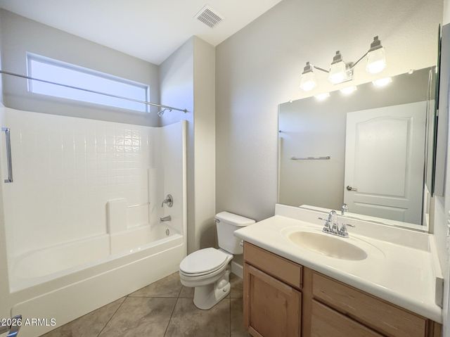 20587 N SARATOGA Way, Surprise, AZ 85374