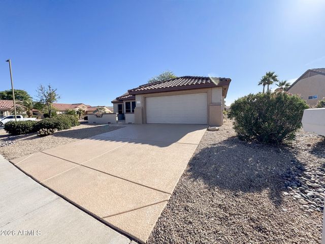 20587 N SARATOGA Way, Surprise, AZ 85374