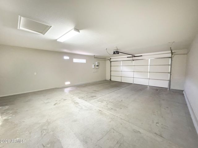 20587 N SARATOGA Way, Surprise, AZ 85374