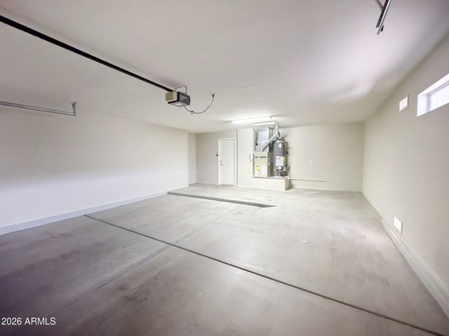 20587 N SARATOGA Way, Surprise, AZ 85374