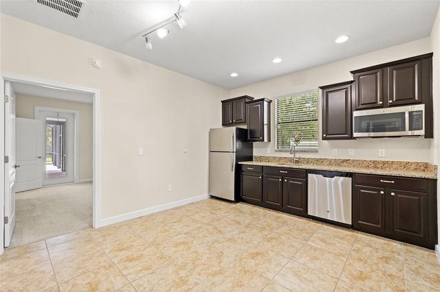 2892 SPRING BREEZE WAY, Kissimmee, FL 34744