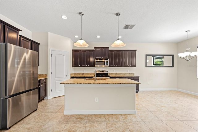 2892 SPRING BREEZE WAY, Kissimmee, FL 34744