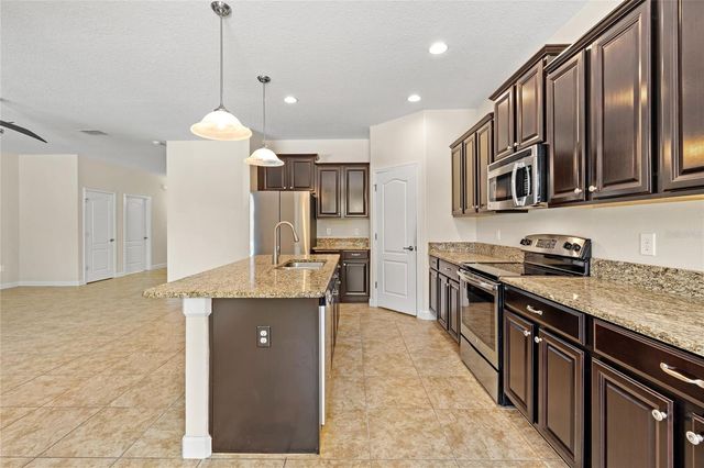 2892 SPRING BREEZE WAY, Kissimmee, FL 34744