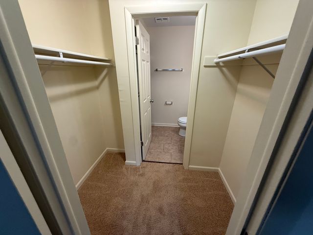 110 N Kenilworth Avenue 1F, Oak Park, IL 60301