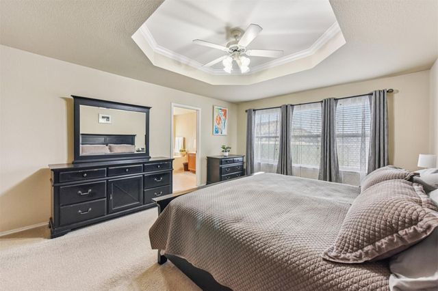 611 Haleys CV, Leander, TX 78641