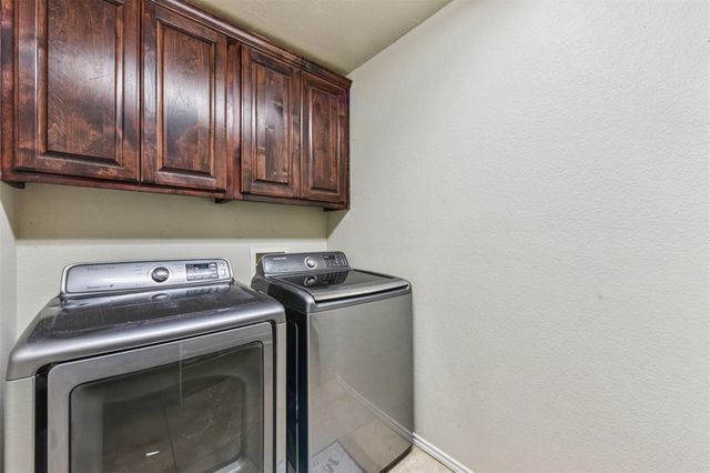 611 Haleys CV, Leander, TX 78641