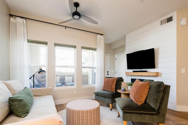 8707 E Florida Avenue 311, Denver, CO 80247