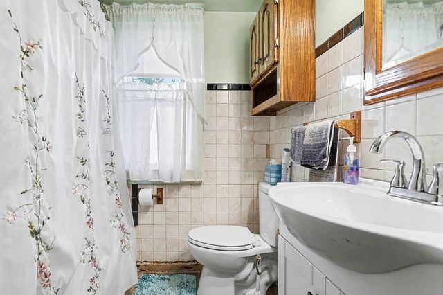 304 Vass Avenue, Battle Creek, MI 49014