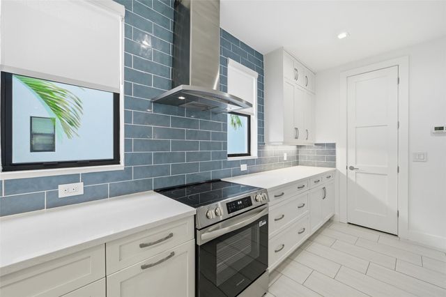 613 NE 22nd Drive 613, Wilton Manors, FL 33305