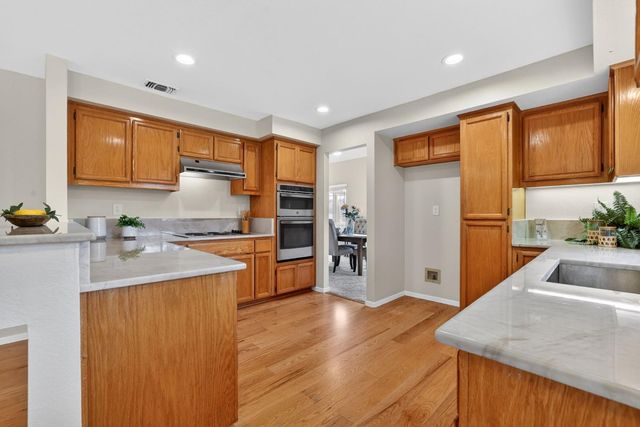 7312 Zancada Ct, Sloughhouse, CA 95683