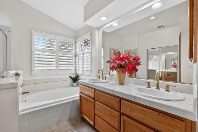 7312 Zancada Ct, Sloughhouse, CA 95683