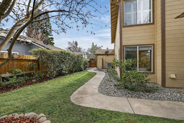 7312 Zancada Ct, Sloughhouse, CA 95683