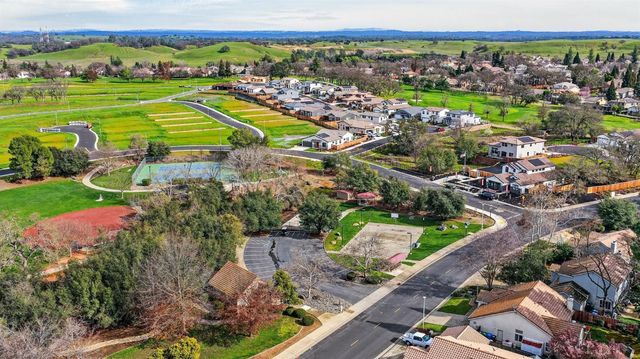 7312 Zancada Ct, Sloughhouse, CA 95683