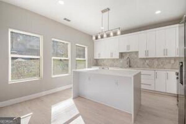 7428 Mockingbird Trail, Riverdale, GA 30274