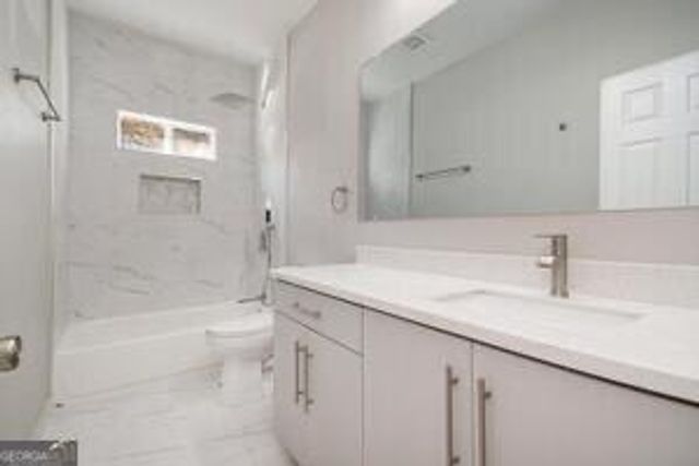 7428 Mockingbird Trail, Riverdale, GA 30274