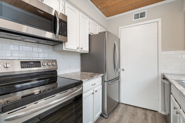 6646 E Lovers Lane 1808, Dallas, TX 75214