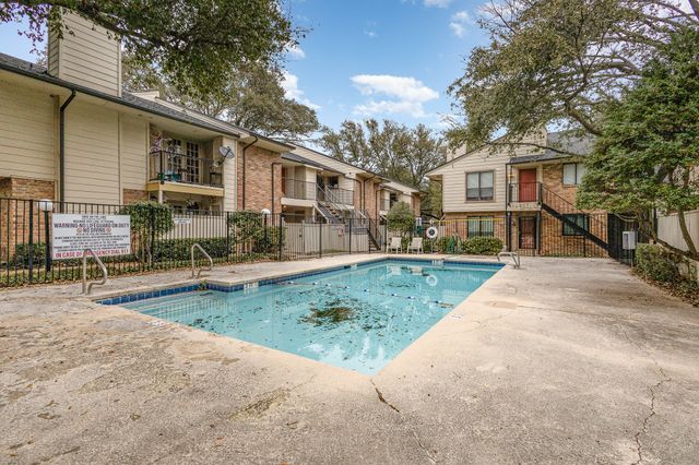 6646 E Lovers Lane 1808, Dallas, TX 75214