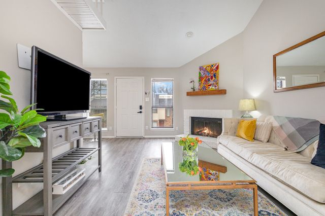 6646 E Lovers Lane 1808, Dallas, TX 75214