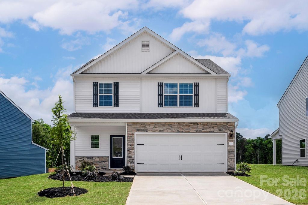 6520 Fairford Drive, Charlotte, NC 28215