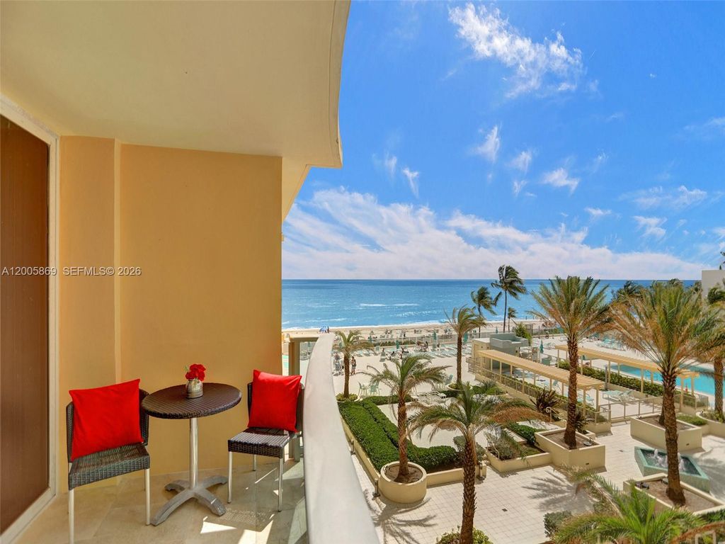 2501 S Ocean Drive 415, Hollywood, FL 33019