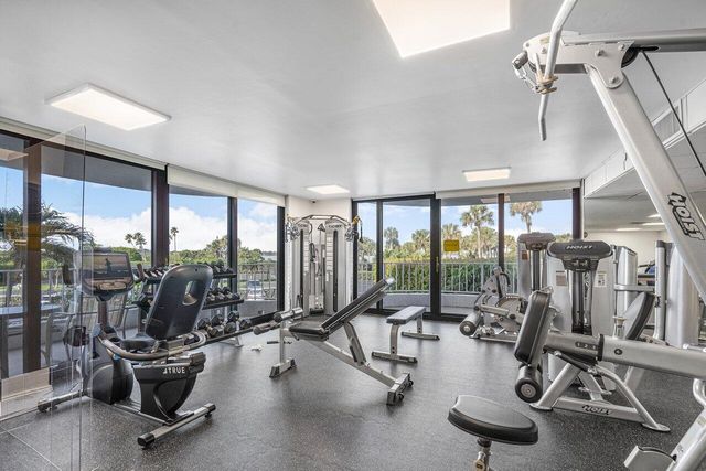 3360 S Ocean Boulevard 5fii, Palm Beach, FL 33480