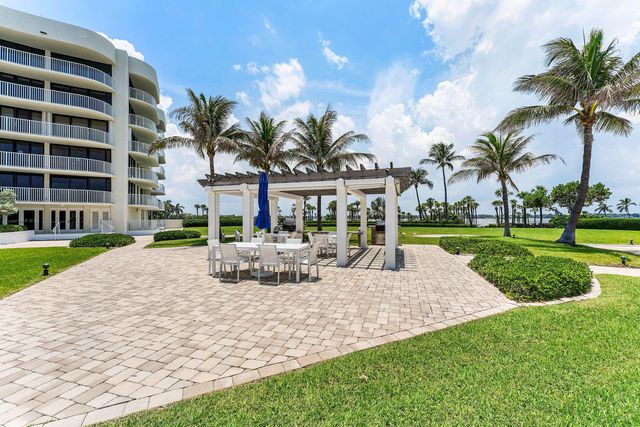 3360 S Ocean Boulevard 5fii, Palm Beach, FL 33480