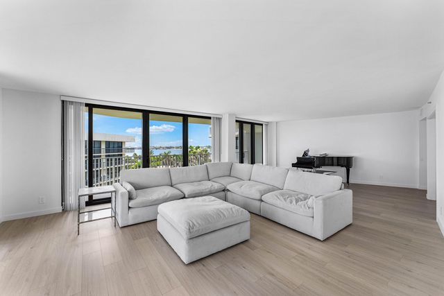 3360 S Ocean Boulevard 5fii, Palm Beach, FL 33480