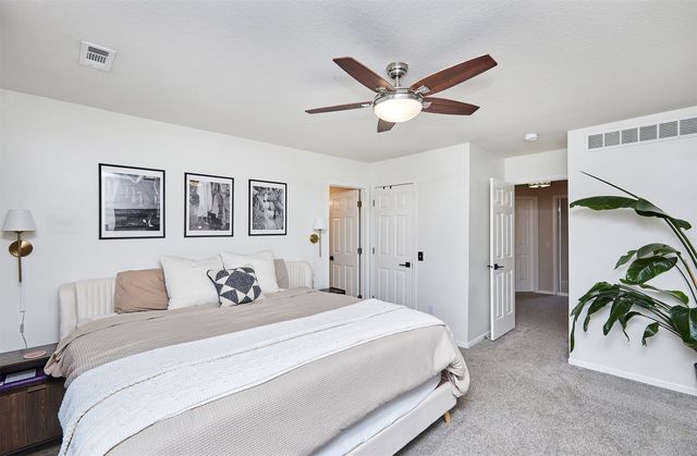 124 S 46th Street, West Des Moines, IA 50265
