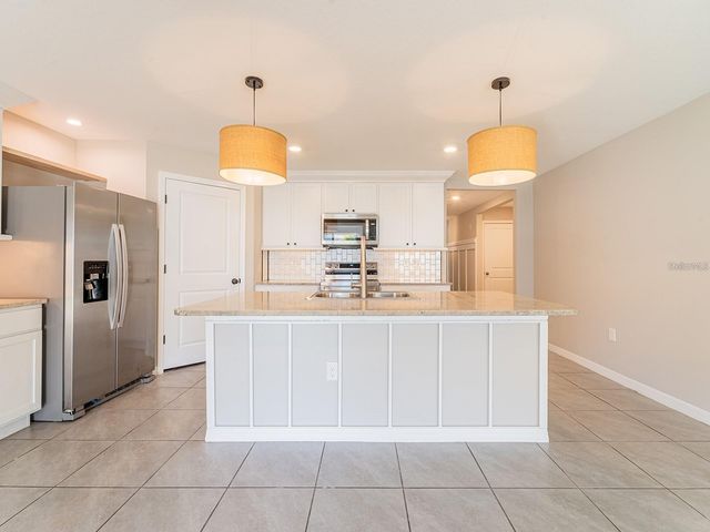 13748 WINEBERRY DRIVE, Dade City, FL 33525