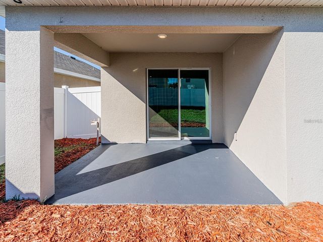 13748 WINEBERRY DRIVE, Dade City, FL 33525