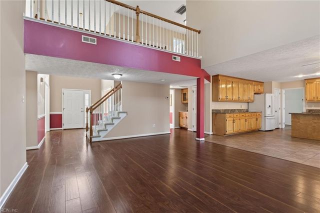 311 Charity LN, Newport News, VA 23602