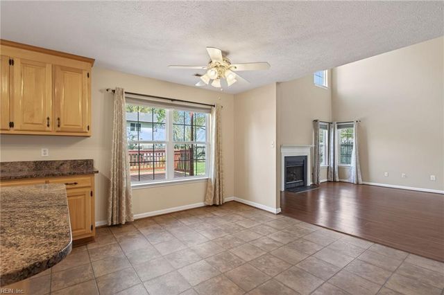 311 Charity LN, Newport News, VA 23602